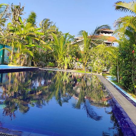 Thambili Cabanas Hikkaduwa Exterior foto