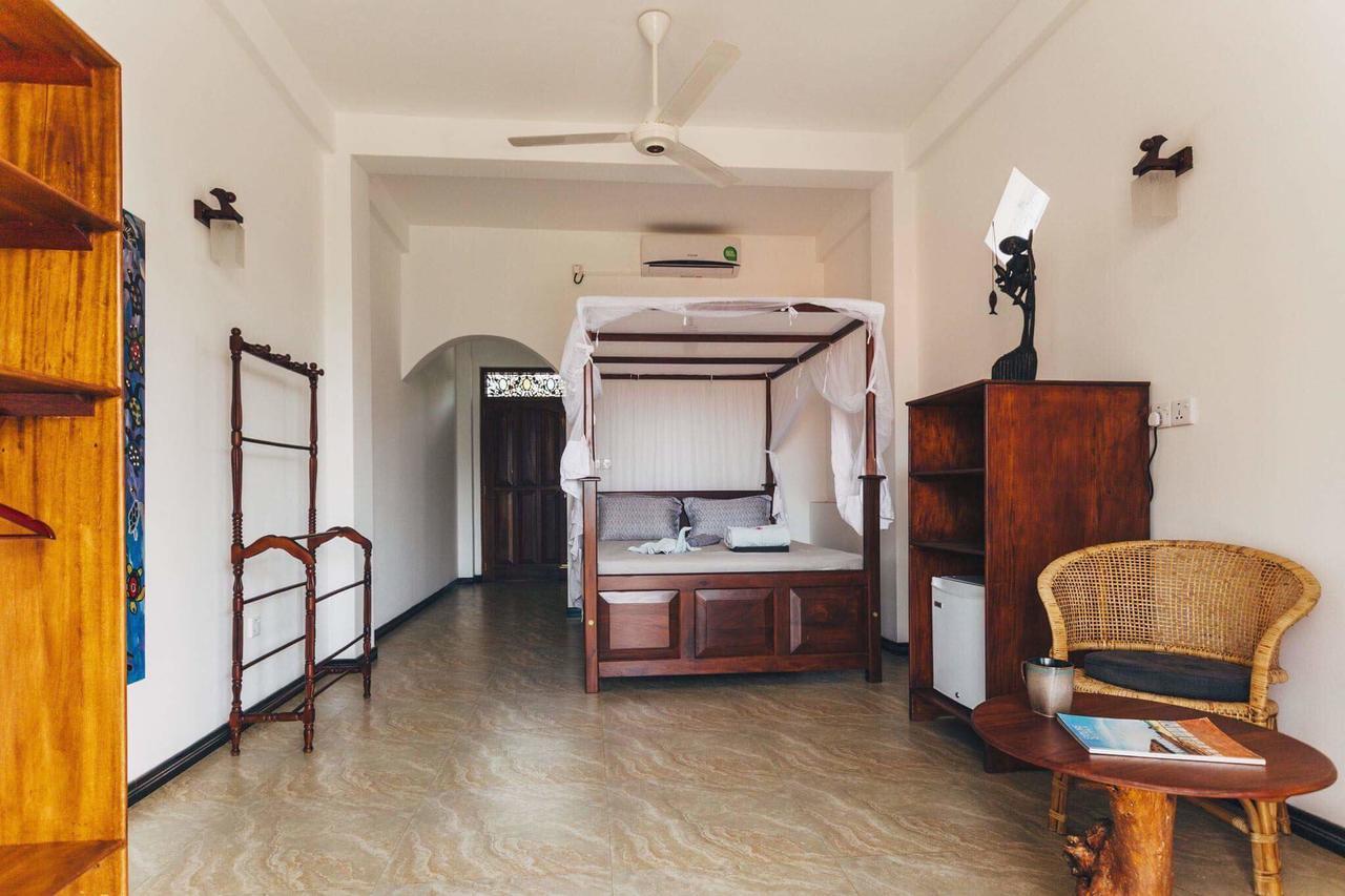 Thambili Cabanas Hikkaduwa Exterior foto